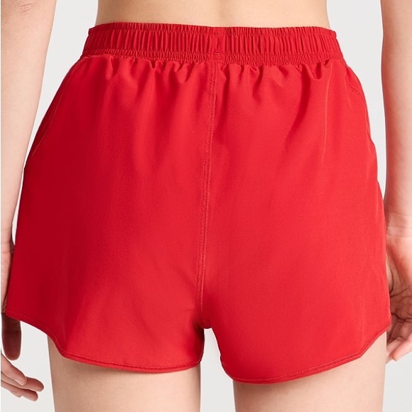 Alo Yoga stride shorts red size xs - Picture 9 of 9